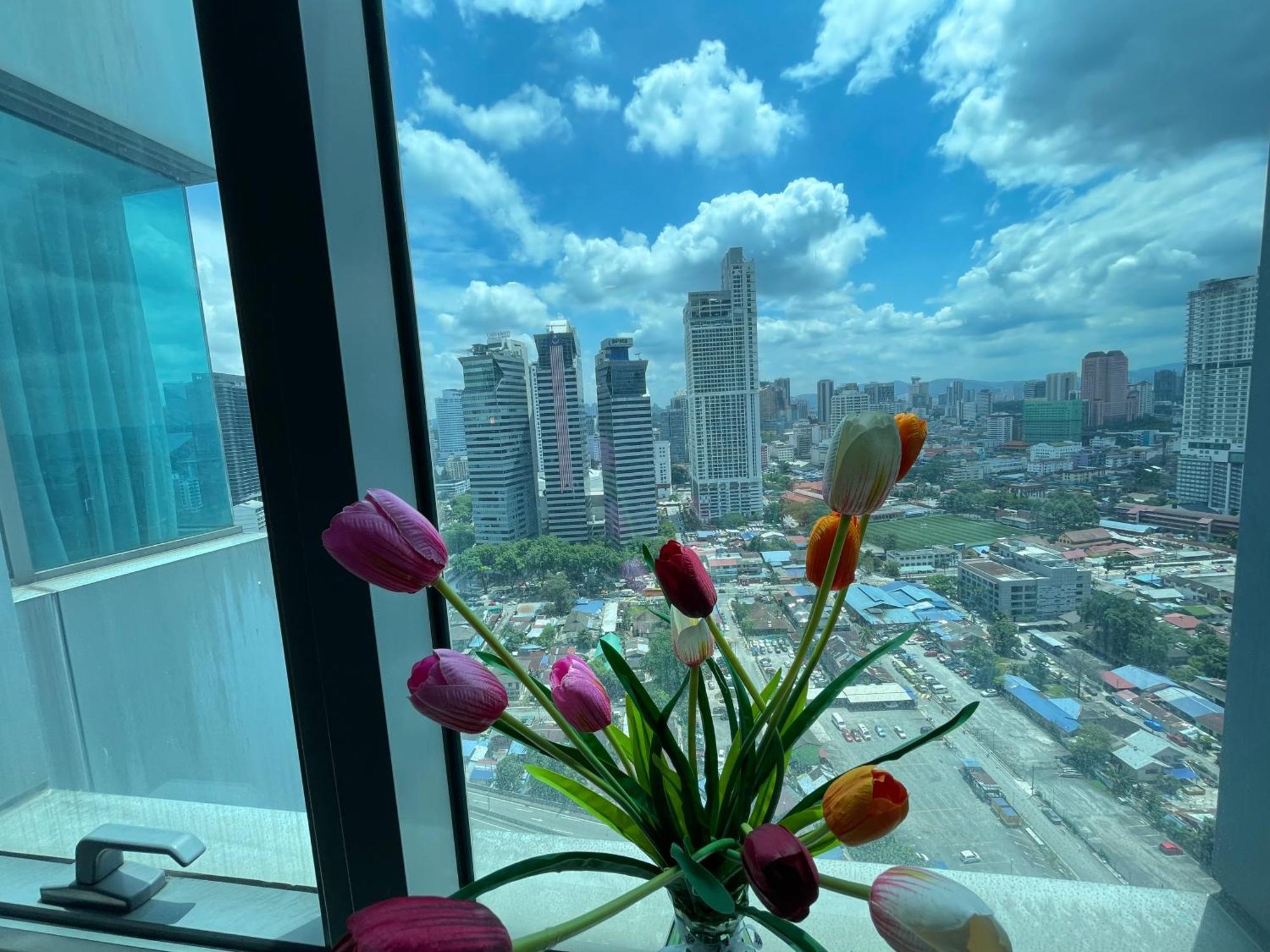 Mercu Summer Suite Klcc By Kuminshu Kuala Lumpur Extérieur photo